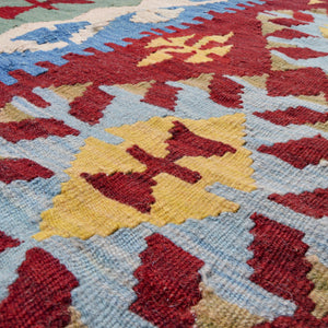 hand-woven rug | vintage goods |double diamante pattern